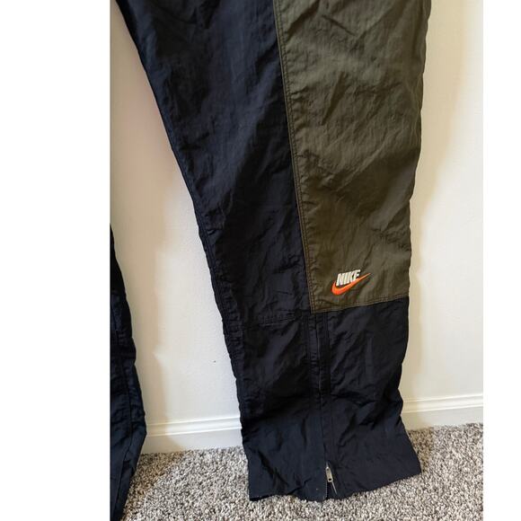 Nike Women's city utility woven high-rise pants size XL - Picture 5 of 8
